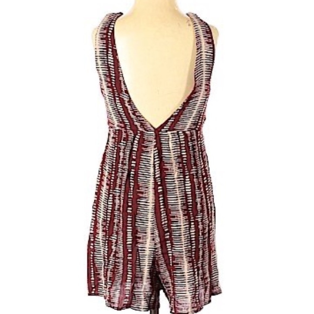 Romper - Picture 2 of 3